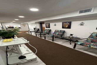 23315 Hillside Ave, Queens Village, NY for lease Interior Photo- Image 2 of 4