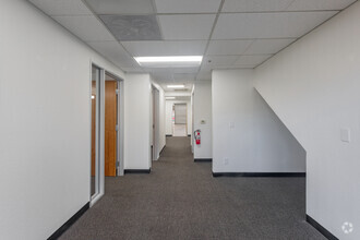 1580 Oakland Rd, San Jose, CA for lease Interior Photo- Image 2 of 6