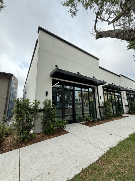 2160 Central Ave, Saint Petersburg, FL for lease - Building Photo - Image 2 of 10