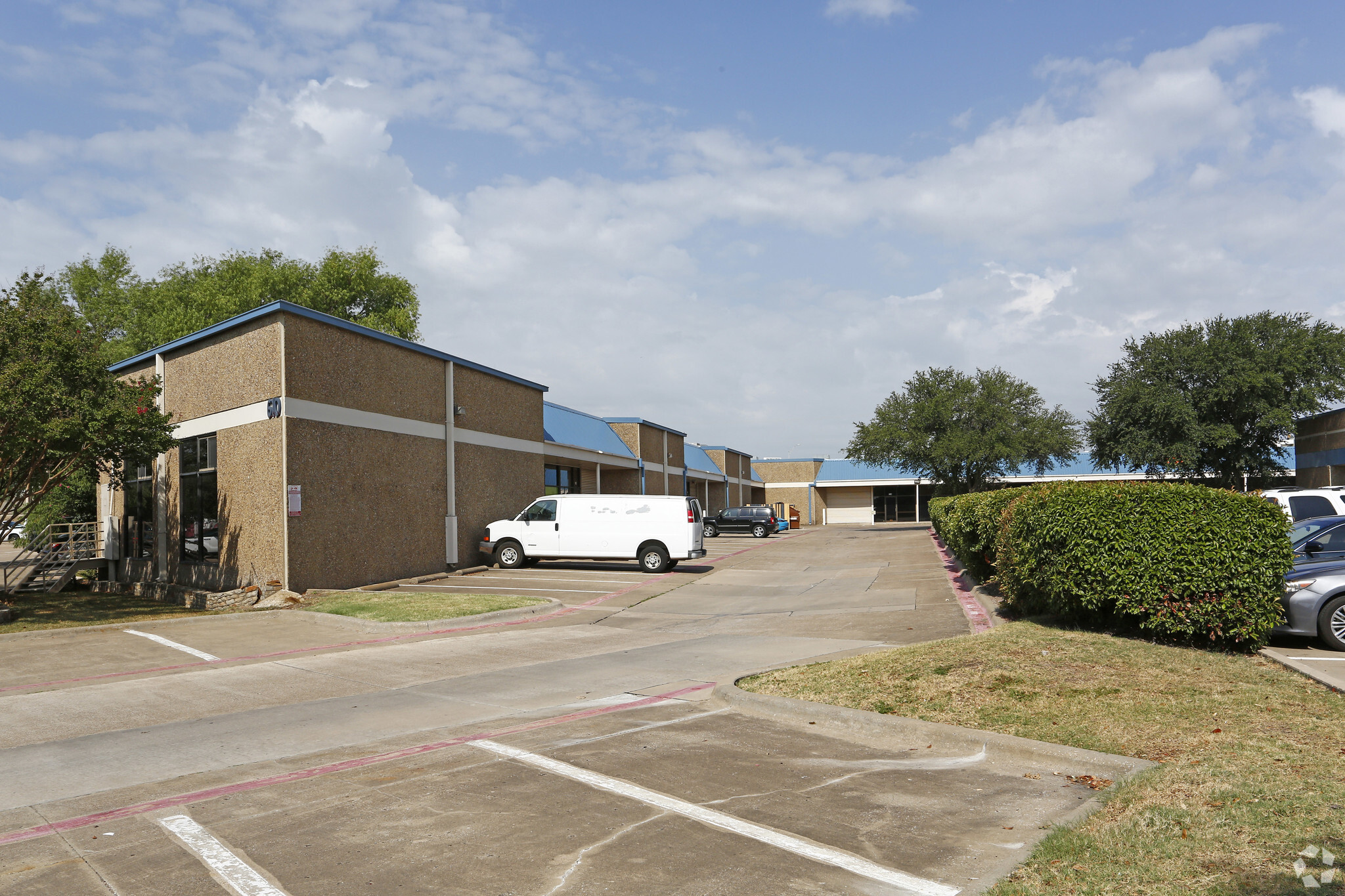 610 S Sherman St, Richardson, TX for sale Primary Photo- Image 1 of 9