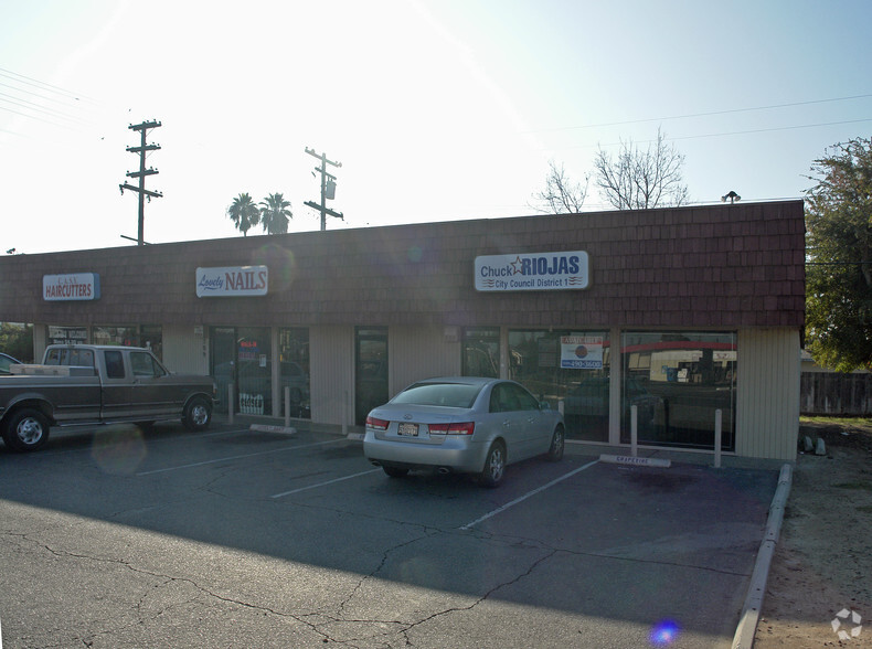 507-519 W Shields Ave, Fresno, CA for sale - Building Photo - Image 3 of 4