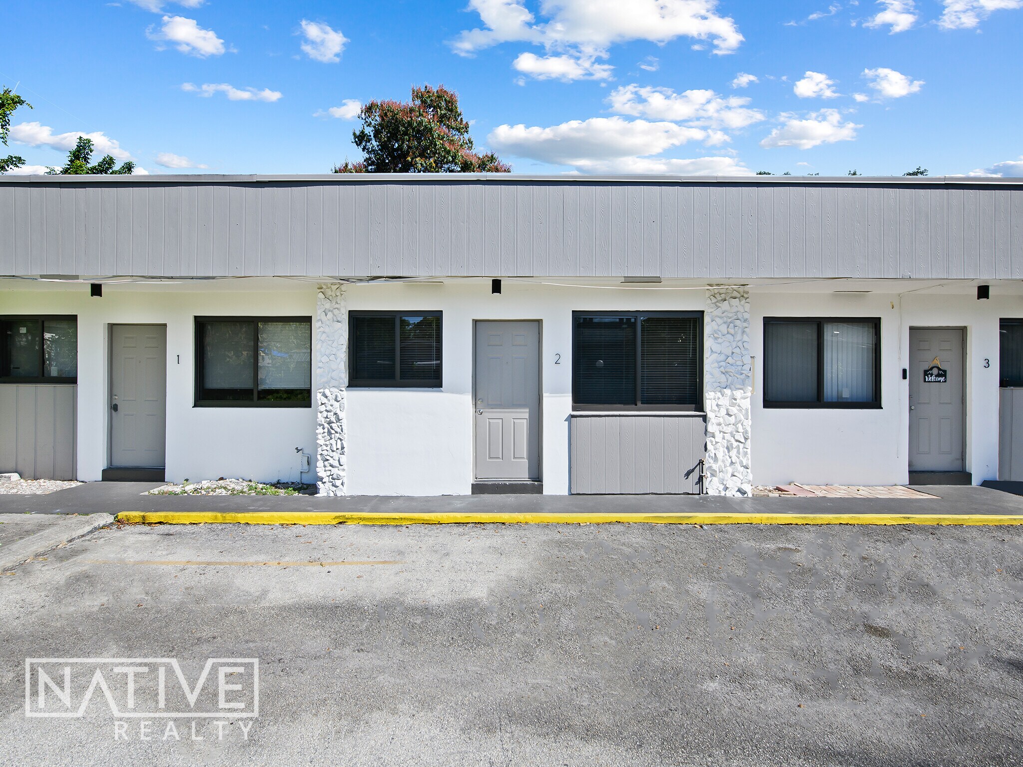 2237 Taylor St, Hollywood, FL for sale Building Photo- Image 1 of 1