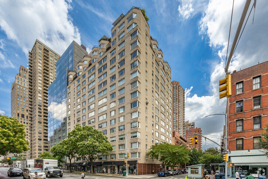 301 E 78th St, New York, NY for sale - Primary Photo - Image 1 of 1