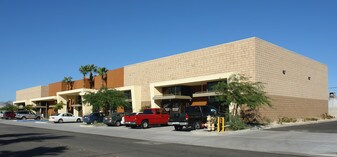 530-550 S Vella Rd, Palm Springs CA - Warehouse