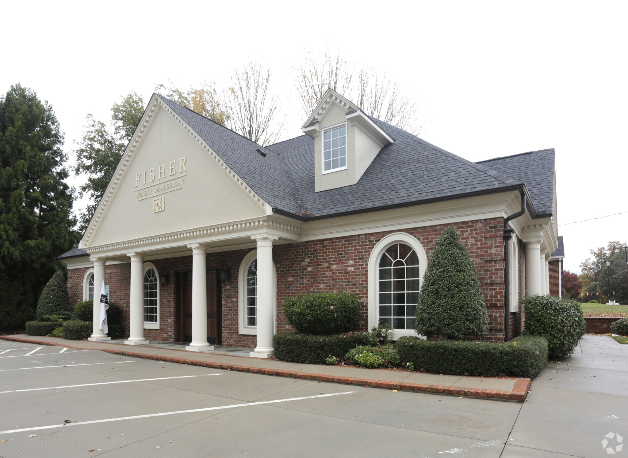 1205 S Main St, Burlington, NC for sale Primary Photo- Image 1 of 1