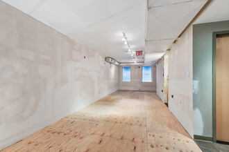 127-129 E 31st St, New York, NY for lease Interior Photo- Image 2 of 4