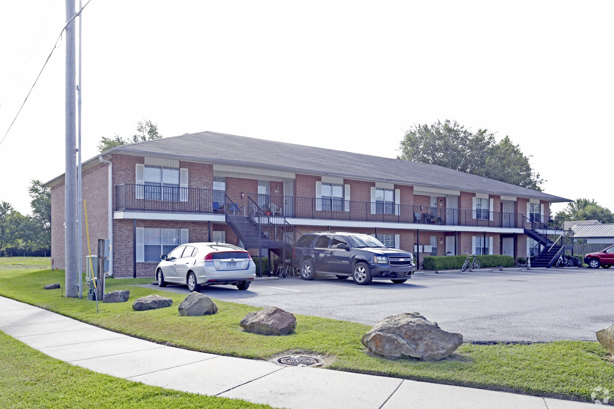 329 Berry St, Springdale, AR for sale Primary Photo- Image 1 of 1