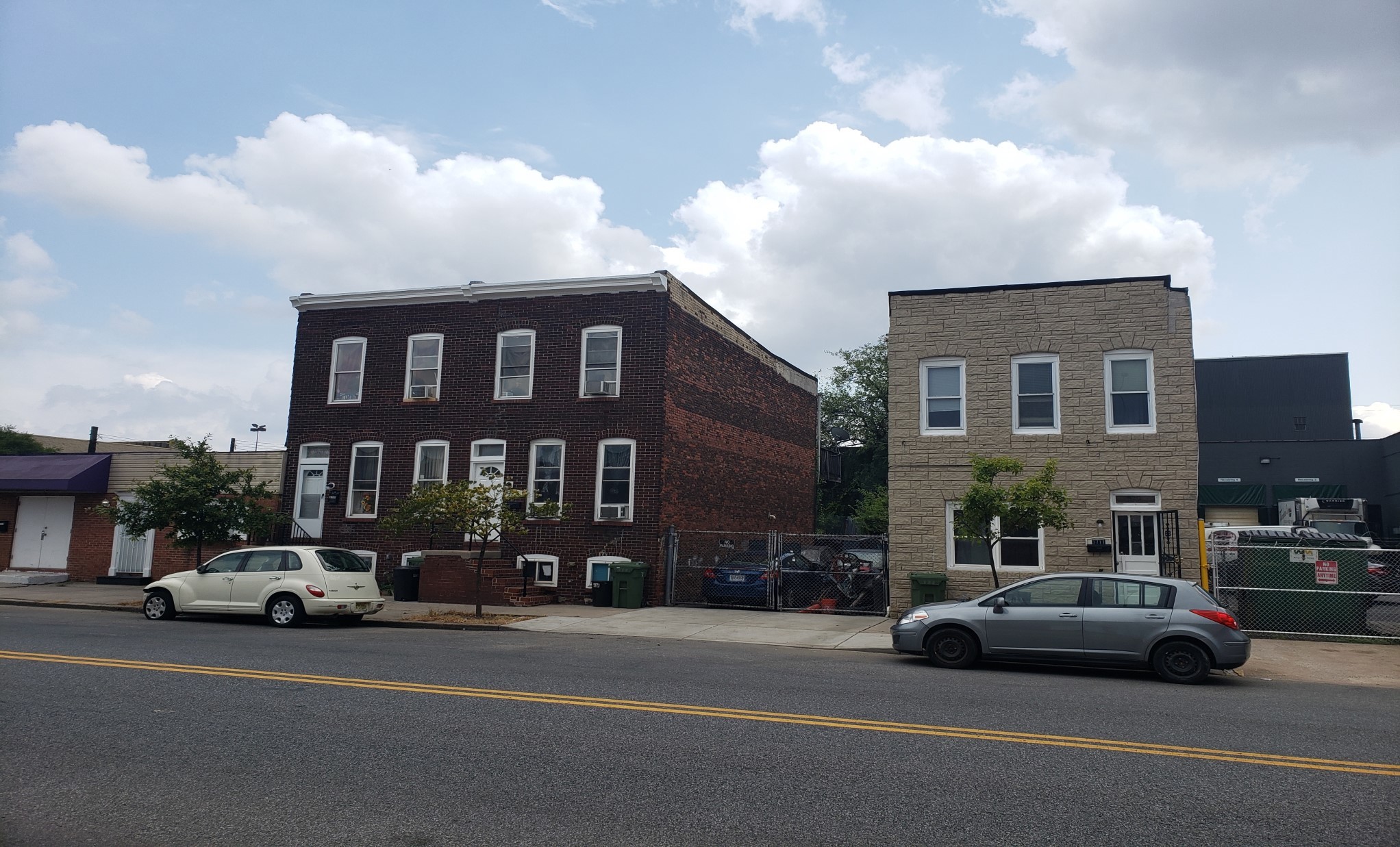 E Baltimore St Portfolio portfolio of 3 properties for sale on LoopNet.com Primary Photo- Image 1 of 2