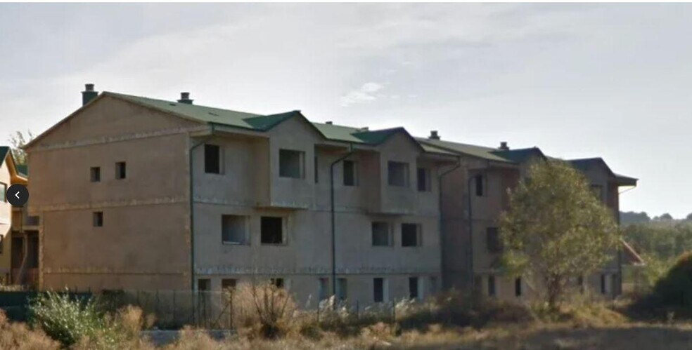 Land in La Robla for sale - Building Photo - Image 2 of 5