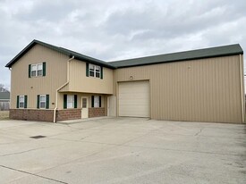 2918 S 1st St, Terre Haute IN - Warehouse