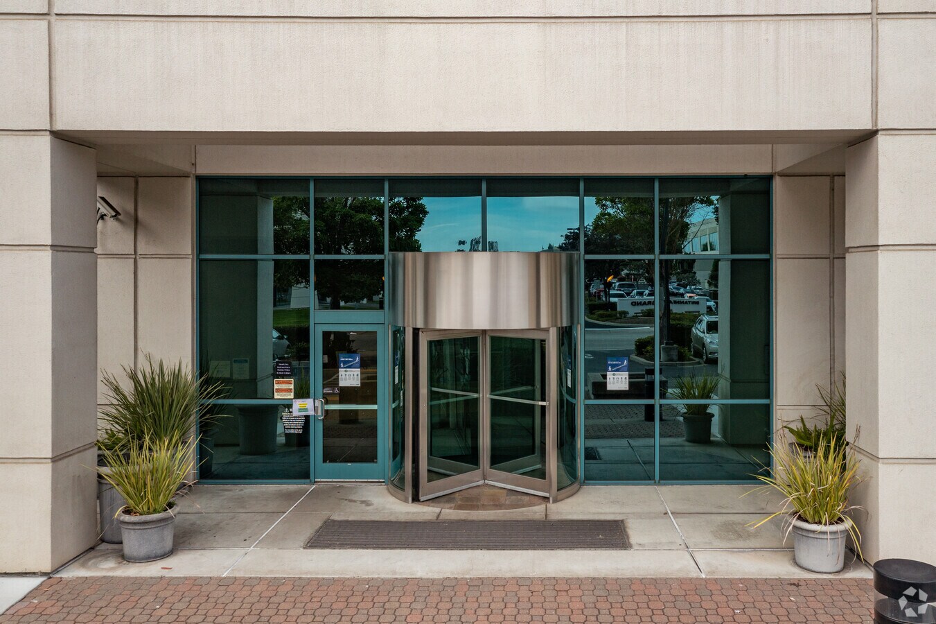 170 Harbor Way, South San Francisco, CA 94080 | LoopNet
