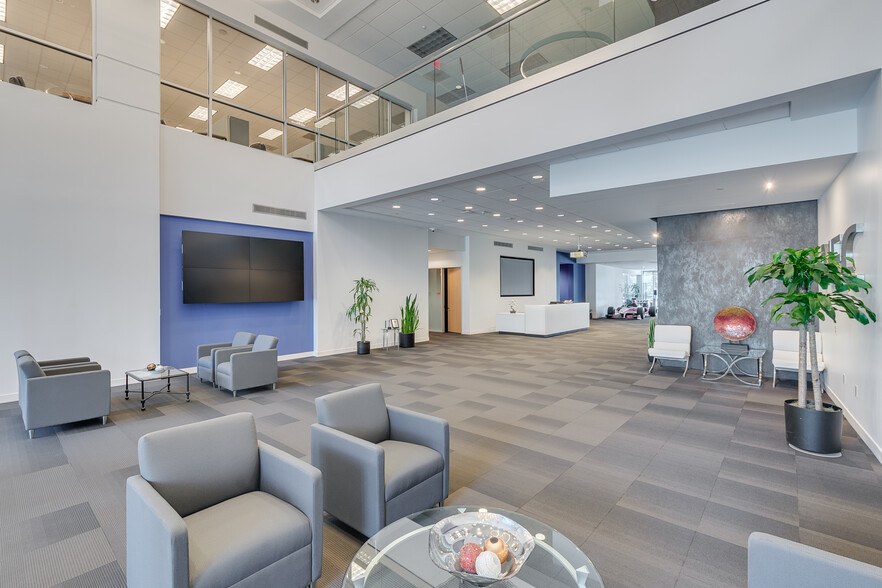 3929 W John Carpenter Fwy, Irving, TX for lease - Building Photo - Image 2 of 12