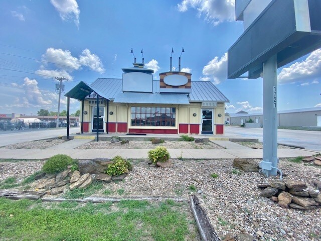 1721 S Muskogee Ave, Tahlequah, OK for sale Building Photo- Image 1 of 1