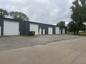 115 NW Adeline Ave, Bartlesville OK - Warehouse