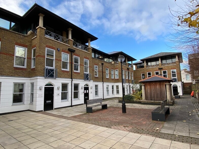 29 Union St, Maidstone for lease - Building Photo - Image 2 of 12