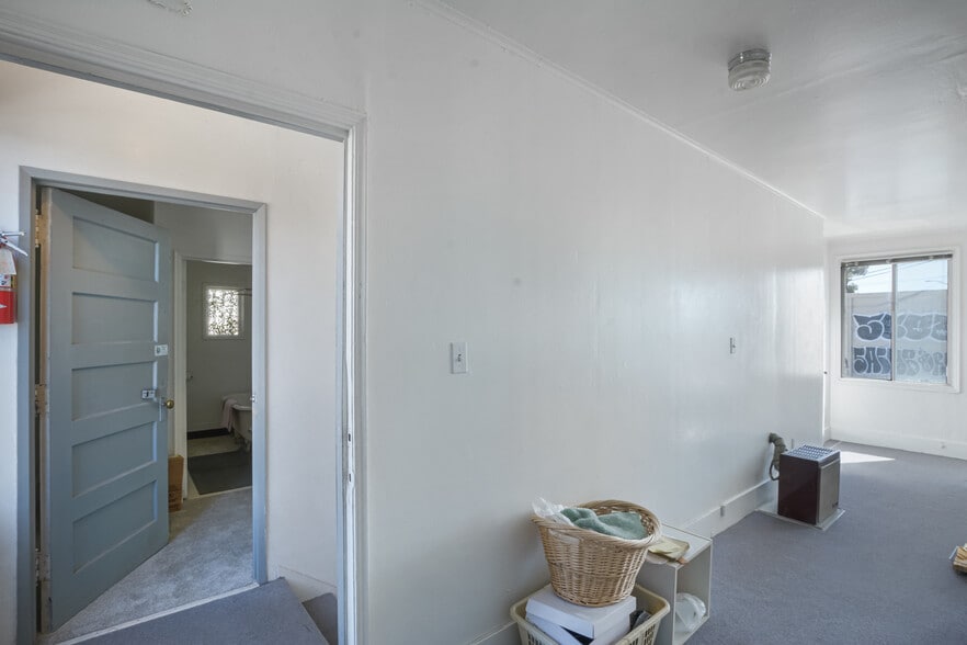825-8th-ave-oakland-ca-94606-retail-for-sale-loopnet