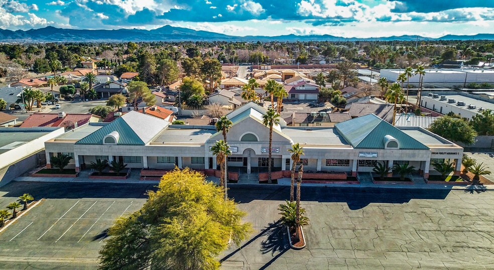 3505 E Flamingo Rd, Las Vegas, NV for sale - Building Photo - Image 2 of 6