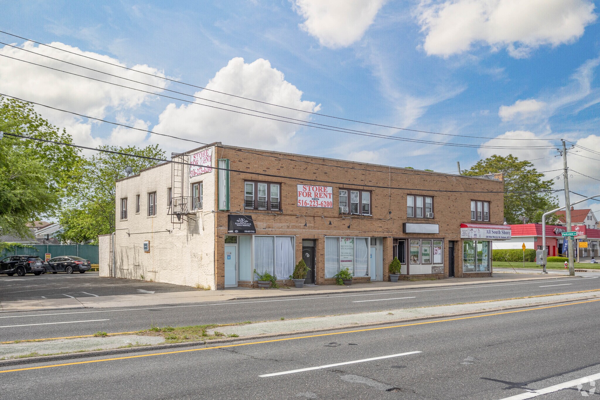 586-596 Merrick Rd, Baldwin, NY for sale Primary Photo- Image 1 of 1