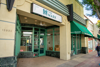 10936-10938 Weyburn Ave, Los Angeles, CA for lease Building Photo- Image 2 of 2