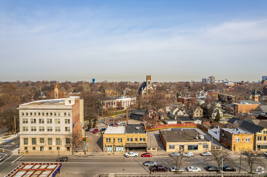 3404 Lorain Ave, Cleveland, OH for sale - Building Photo - Image 2 of 18