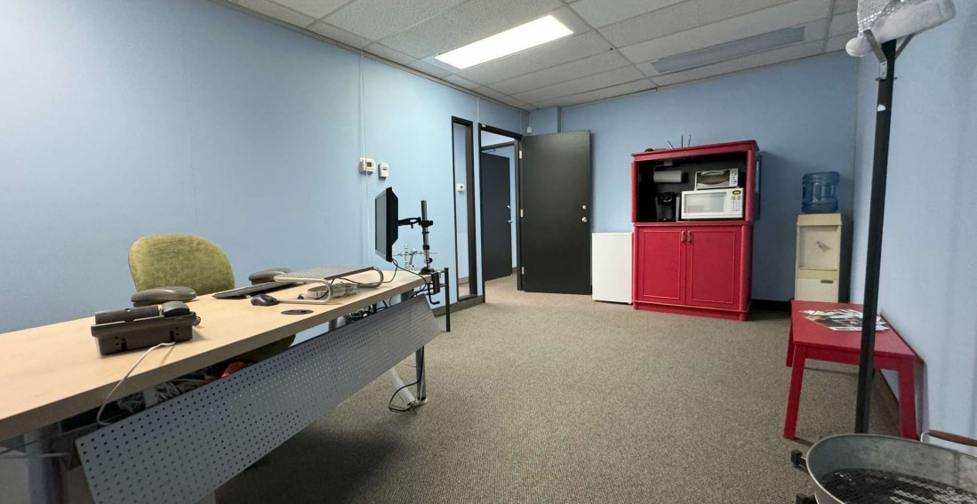 383 Parkdale Ave, Ottawa, ON for lease Interior Photo- Image 1 of 5