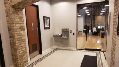 702-722 N 1st St N, Minneapolis, MN for lease Interior Photo- Image 2 of 9