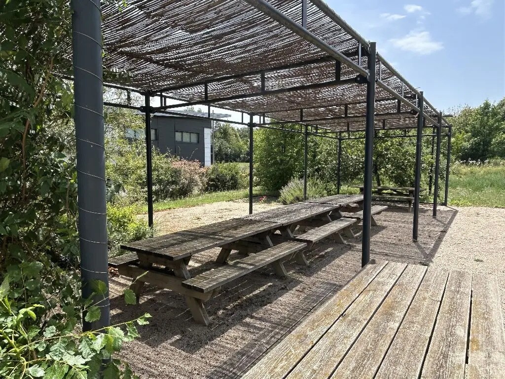 Office in Saint-Priest for sale Building Photo- Image 1 of 13