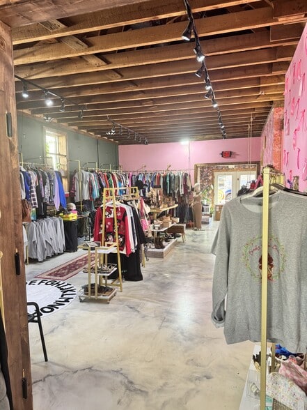 106 N Main St, Salisbury, NC for sale - Building Photo - Image 2 of 26