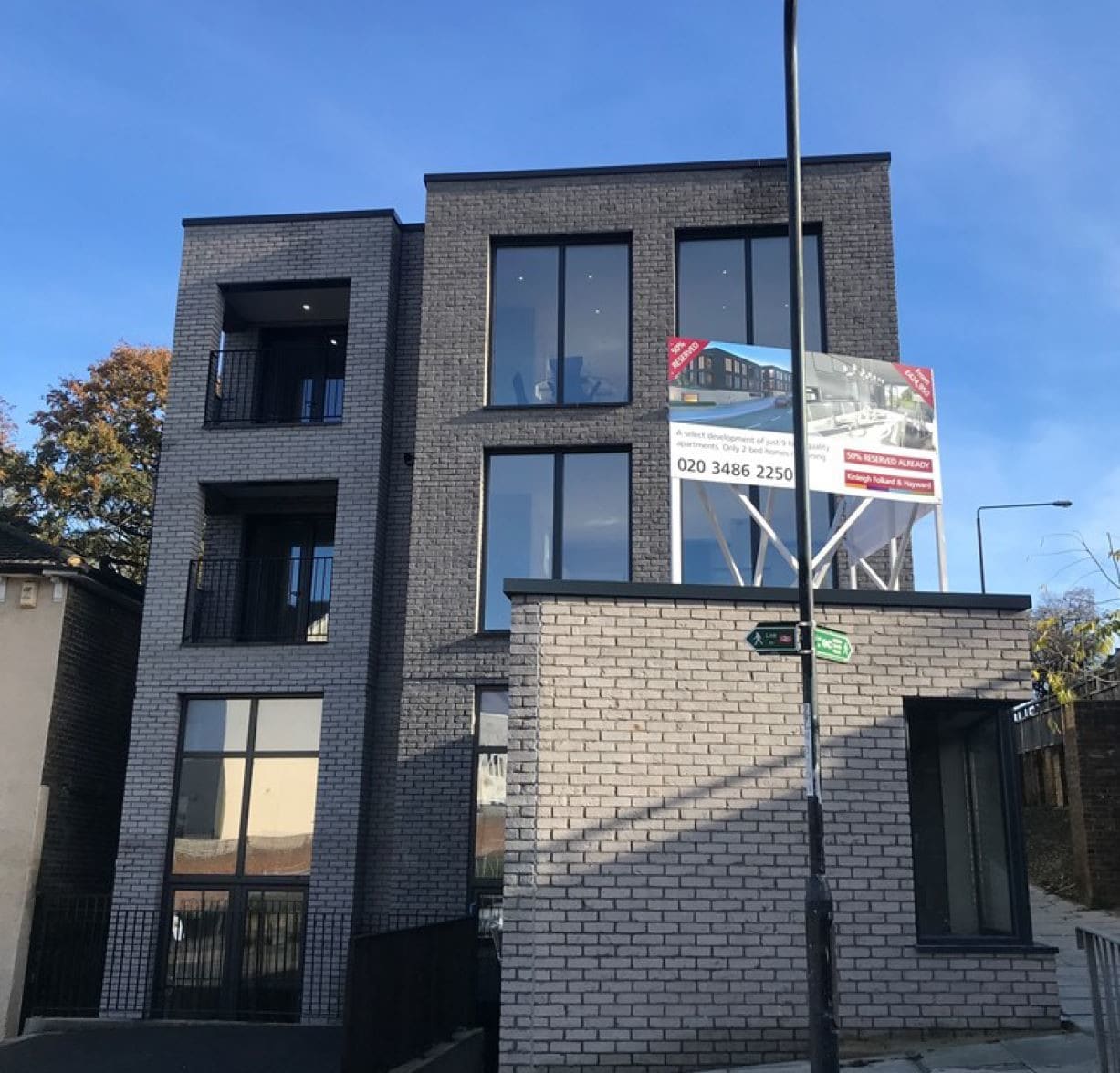 1 Brookhill Rd, London for sale Primary Photo- Image 1 of 1