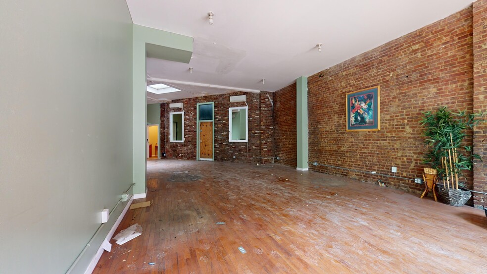 249 Wilson Ave, Brooklyn, NY for lease - Building Photo - Image 3 of 10