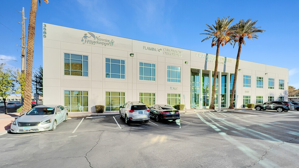 3585 E Flamingo Rd, Las Vegas, NV for lease - Building Photo - Image 1 of 10
