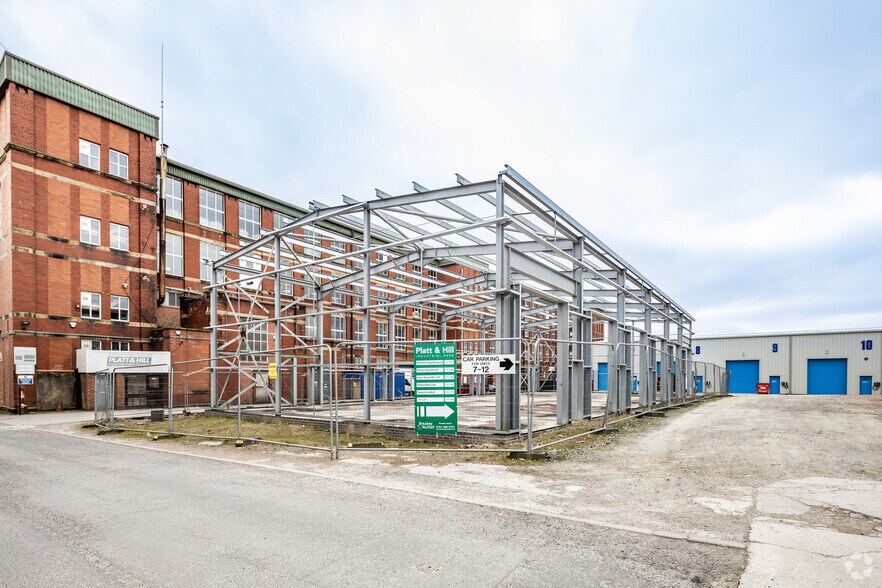 Fitton Hill Rd, Oldham for lease - Building Photo - Image 3 of 3