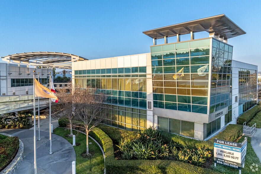 12215 Telegraph Rd, Santa Fe Springs, CA for lease - Building Photo - Image 1 of 12