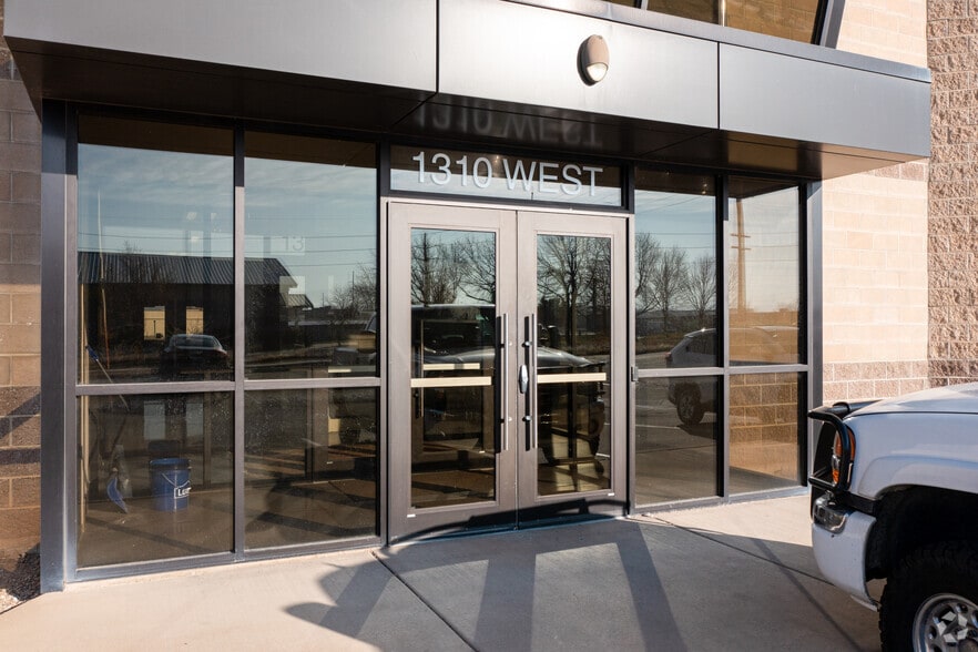 1310 W 233 N, Centerville, UT for sale - Building Photo - Image 3 of 5