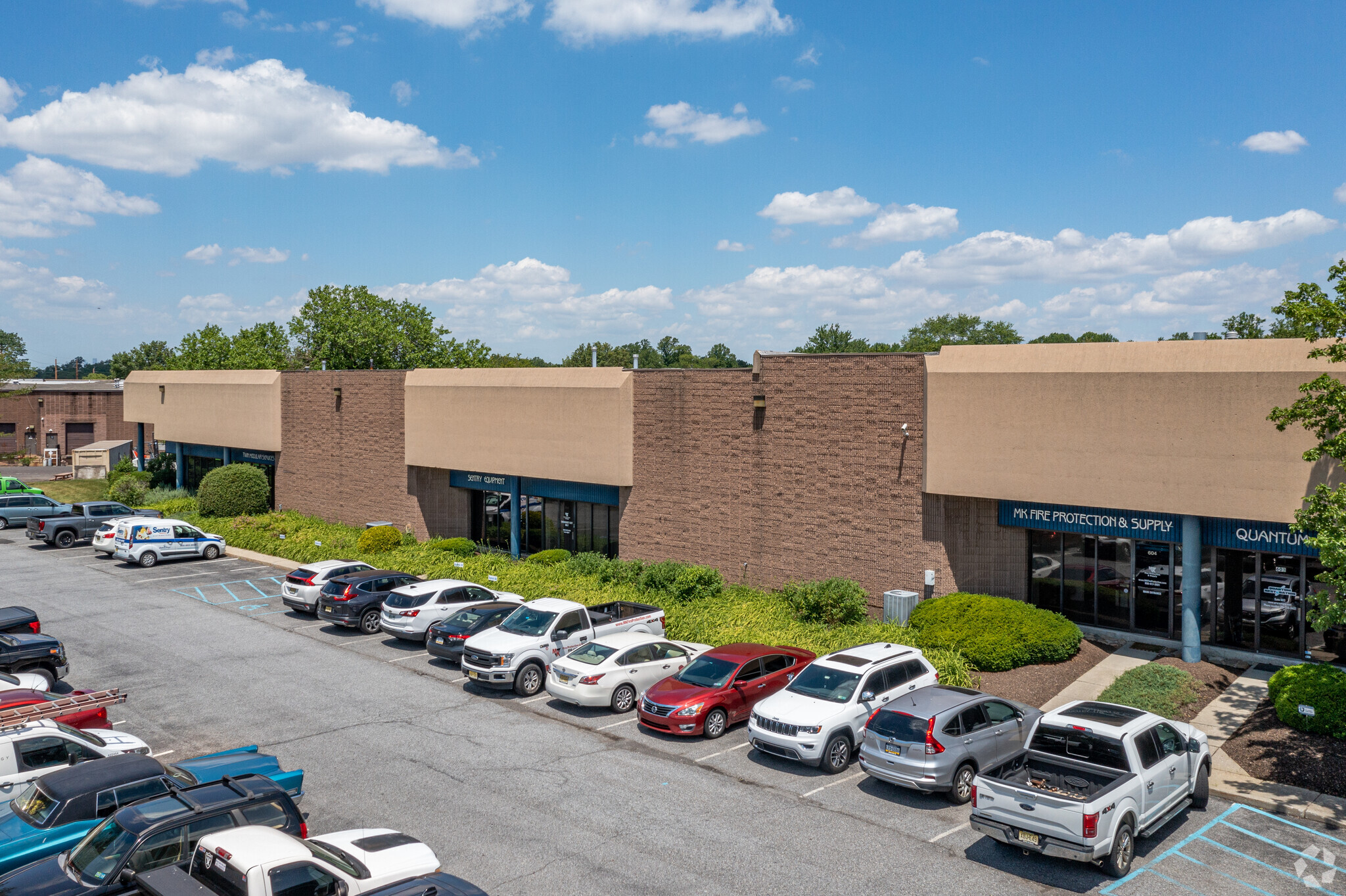 1001 Lower Landing Rd, Blackwood, NJ for lease Building Photo- Image 1 of 10