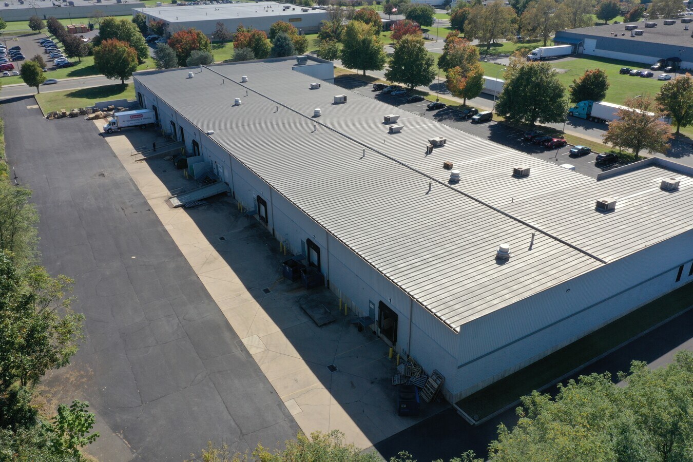 2191 Hornig Rd, Philadelphia, PA 19116