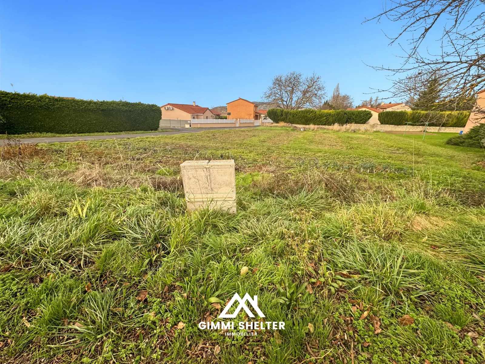 Land in Saint-Georges-sur-Allier for sale Building Photo- Image 1 of 3