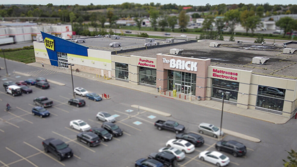 216 Bell Blvd, Belleville, ON for lease - Building Photo - Image 3 of 3