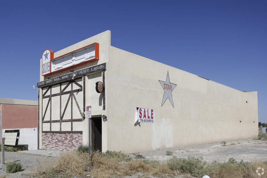 1330 E Calvada Blvd, Pahrump, NV for sale - Primary Photo - Image 1 of 1