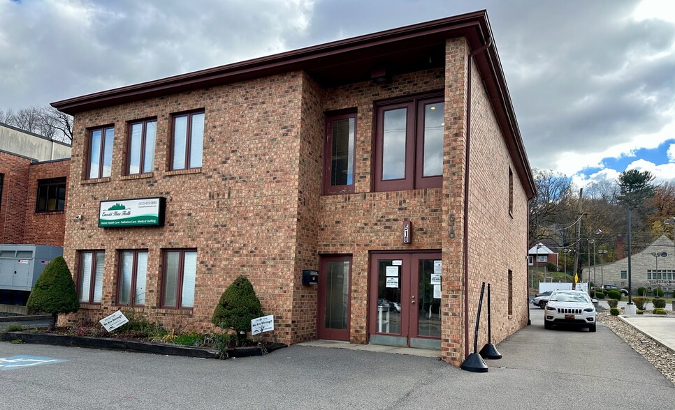 510 E Main St, Carnegie, PA for sale - Building Photo - Image 1 of 12