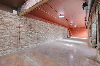 900-906 2nd St, Sacramento, CA for lease Interior Photo- Image 1 of 6