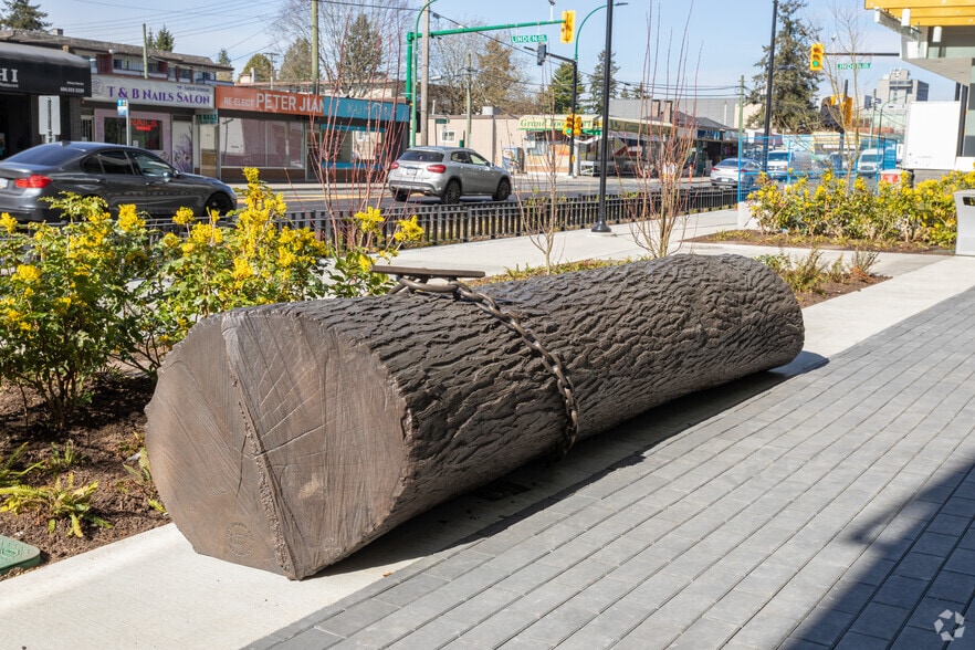 7300 Edmonds St, Burnaby, BC for sale - Building Photo - Image 3 of 20