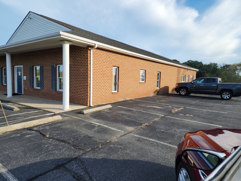 16842 W James Anderson Hwy, Buckingham, VA for sale - Building Photo - Image 2 of 2