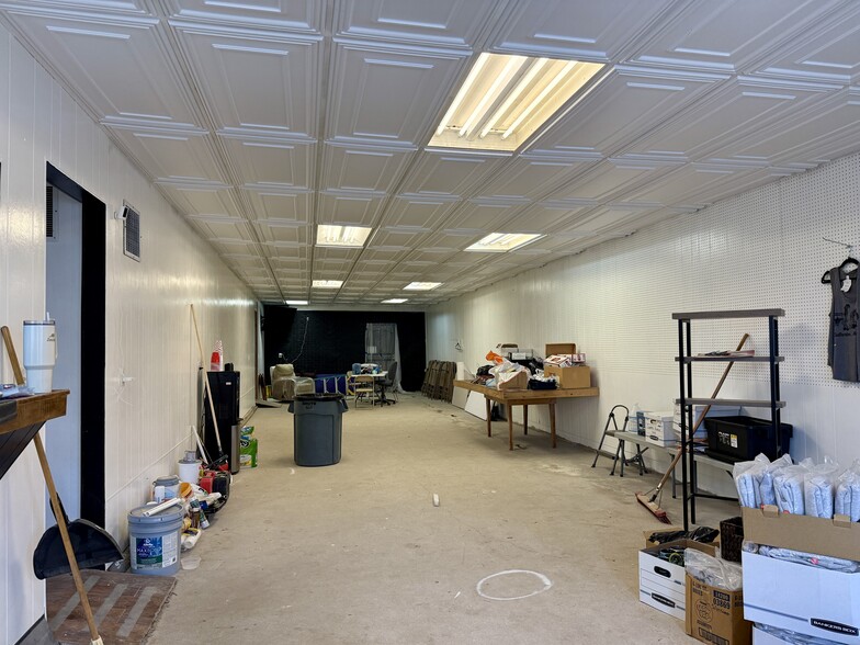 12 Broadway Ave, Culbertson, MT for sale - Building Photo - Image 3 of 21