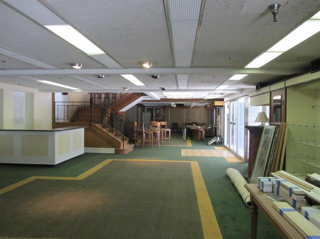 926-944 4th Ave, Huntington, WV for lease Interior Photo- Image 1 of 6