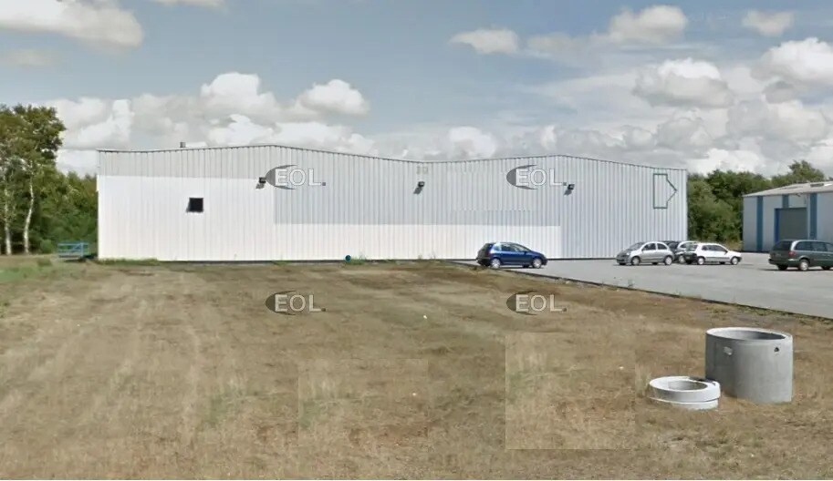 31 Rue Louis Lumière, La Selle-en-Luitré for lease - Building Photo - Image 1 of 6