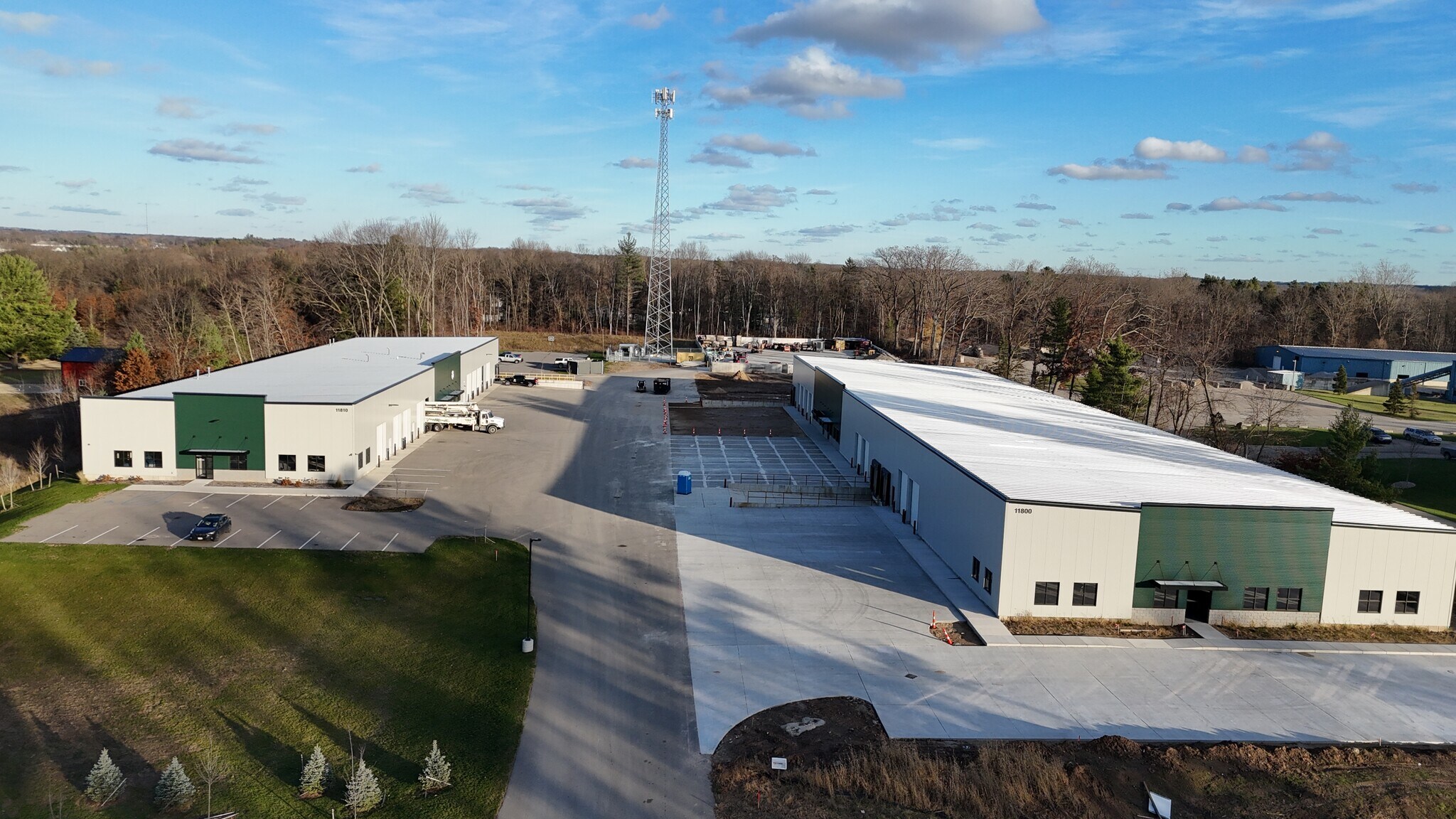 11810 White Creek Ave NE, Cedar Springs, MI for lease Building Photo- Image 1 of 2