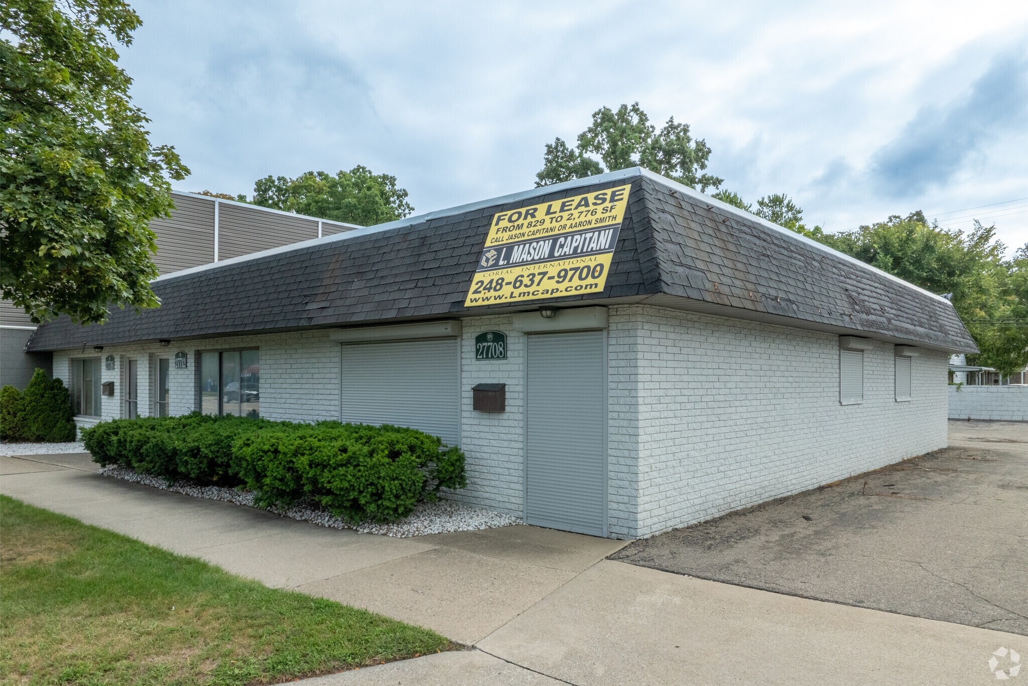 27708-27716 John R Rd, Madison Heights, MI for sale Primary Photo- Image 1 of 1