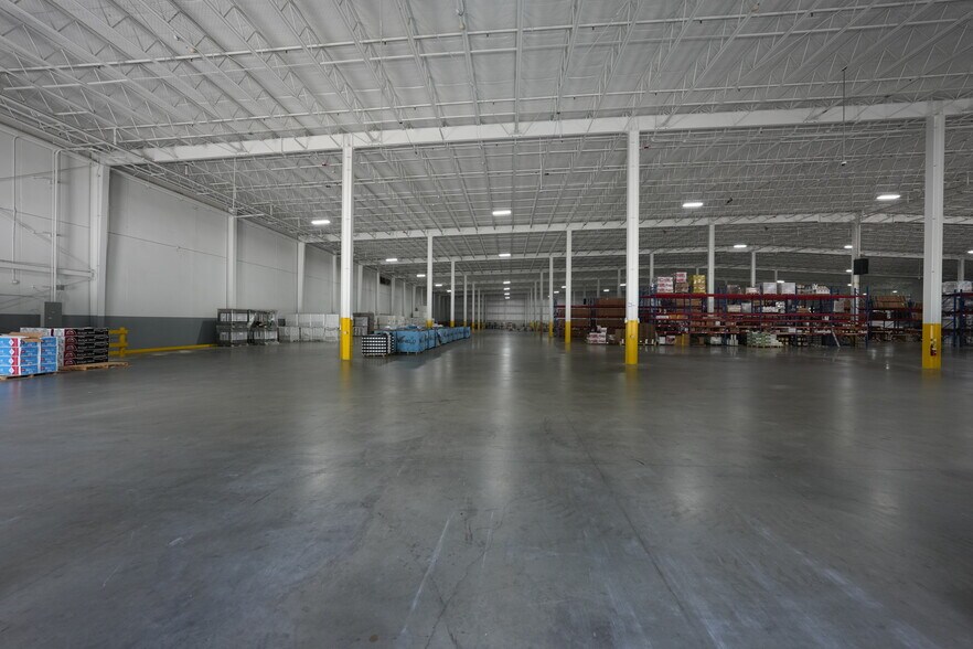 1500 Commerce Dr, Valdosta, GA 31601 Class A Distribution Space near