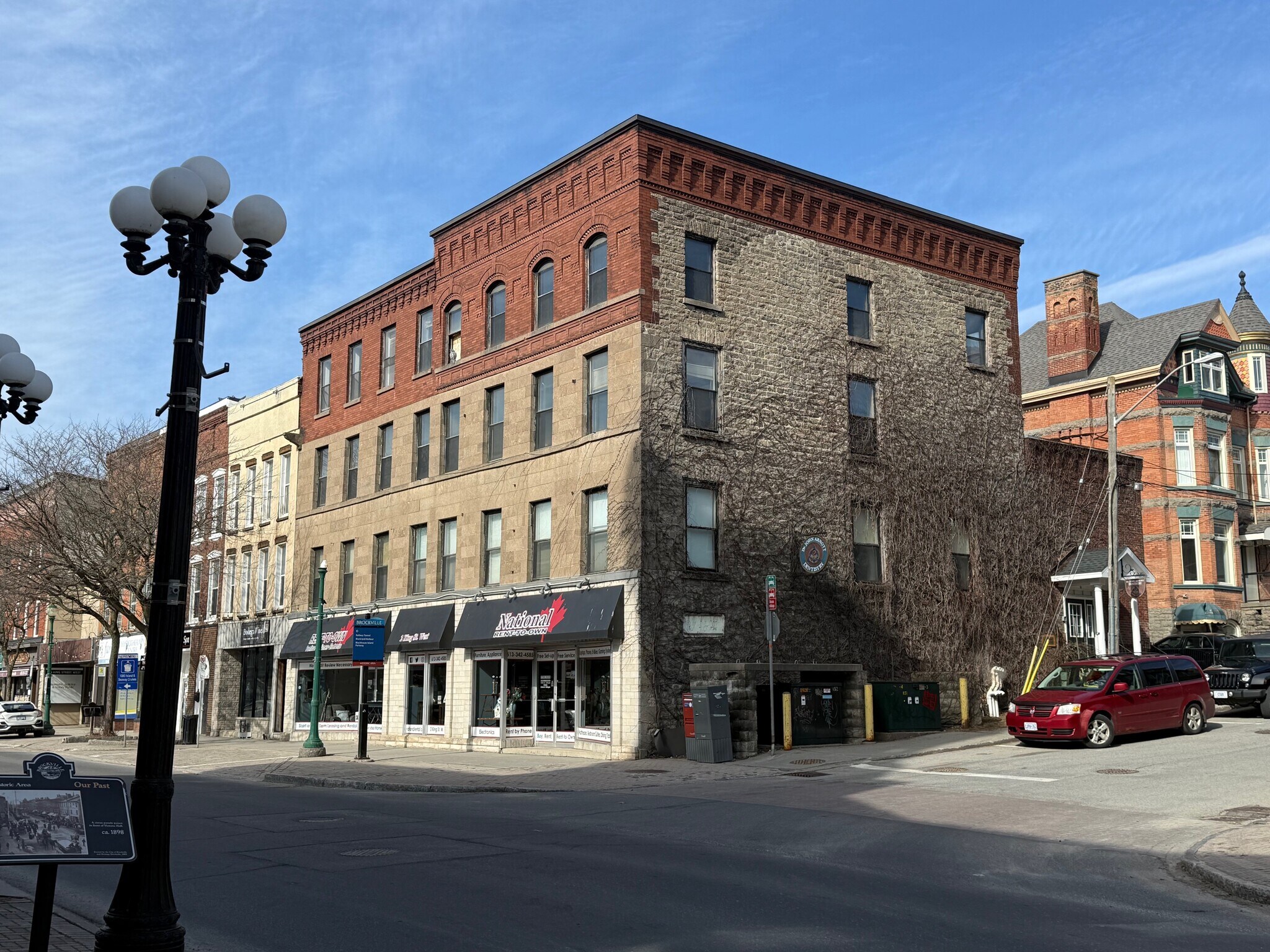 2 King St W, Brockville, ON for sale Building Photo- Image 1 of 9